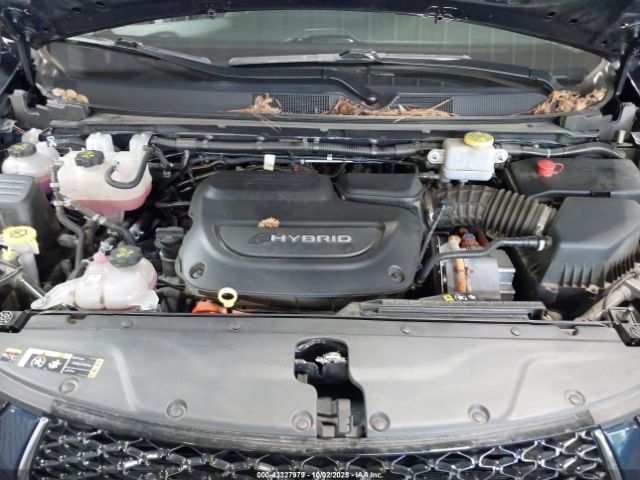 2022 CHRYSLER PACIFICA HYBRID 2C4RC1L71NR212447 Photo 9