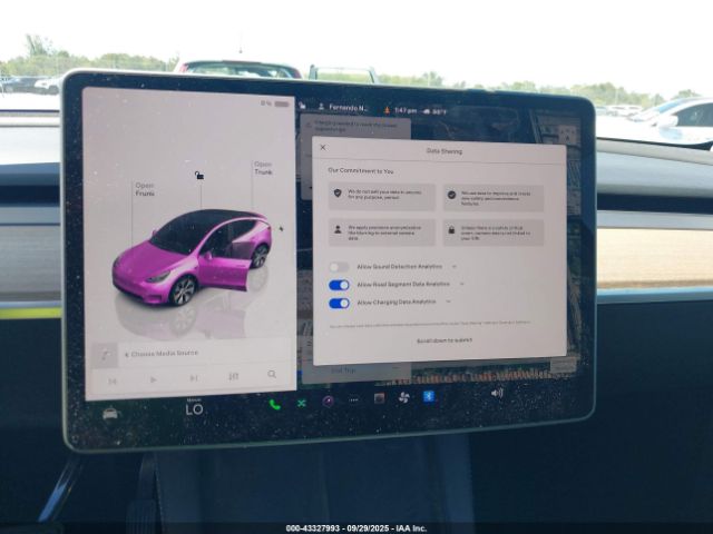 2024 TESLA MODEL Y 7SAYGDEDXRF050391 Photo 6