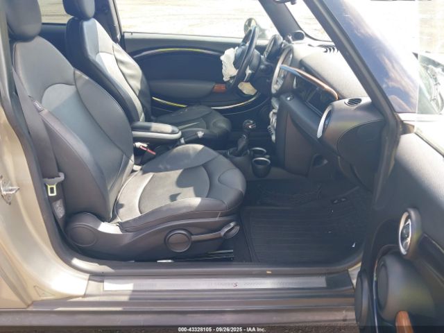 2008 MINI COOPER S WMWMF73538TV35556 Photo 4