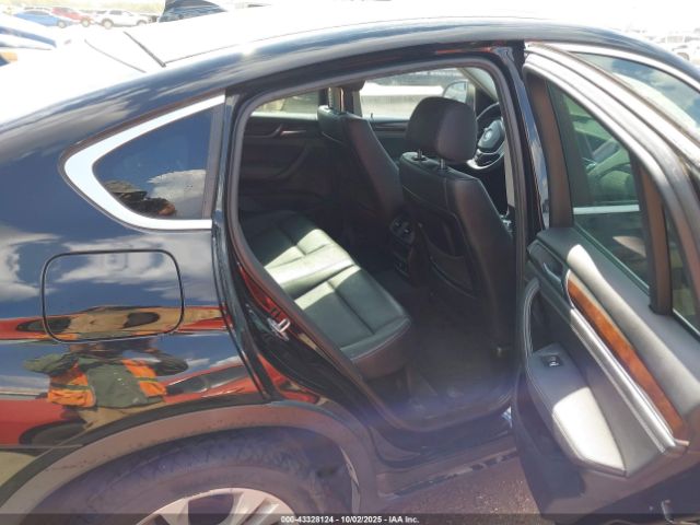 2017 BMW X4 5UXXW3C38H0T79036 Photo 7