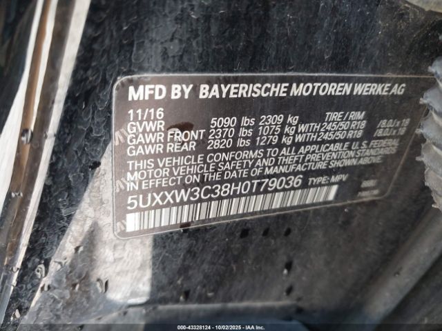 2017 BMW X4 5UXXW3C38H0T79036 Photo 8