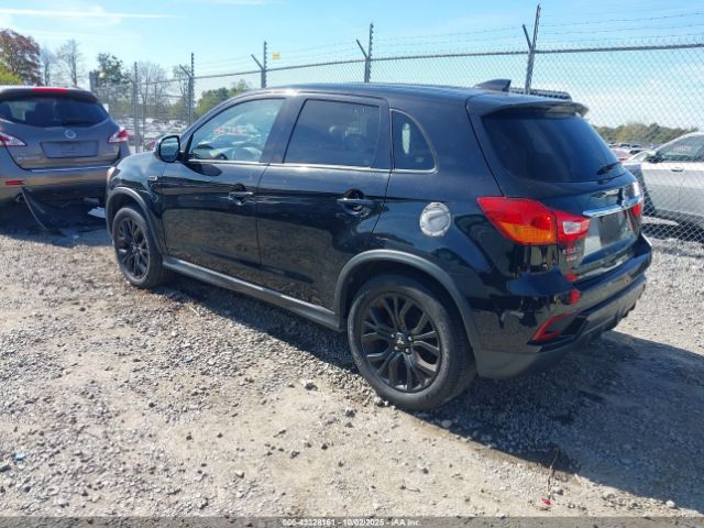 2018 MITSUBISHI OUTLANDER SPORT JA4AR3AU3JU003573 Photo 2