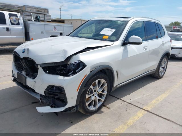 2021 BMW X5 5UXCR4C05M9G19542 Photo 1