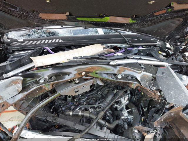 2025 BMW X5 5UX23EU01S9Z84442 Photo 9