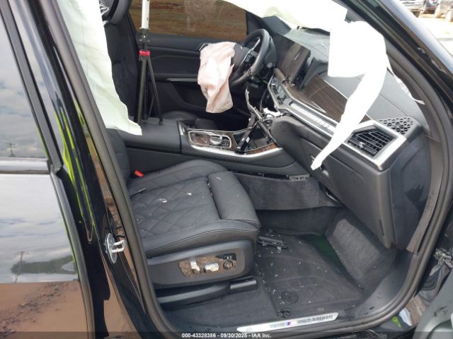 2025 BMW X5 5UX23EU01S9Z84442 Photo 4