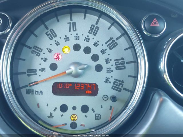 2006 MINI COOPER S WMWRH335X6TJ42319 Photo 6