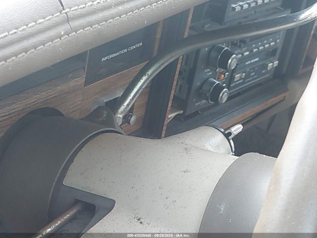 1985 CADILLAC SEVILLE 1G6KS6981FE801405 Photo 6