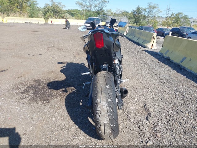 Yamaha Yzf690 2024 JYARM38E7RA013778 Image 6