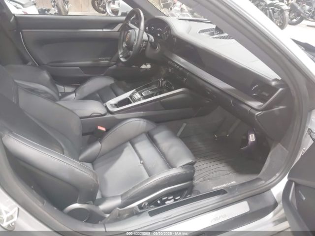 2024 PORSCHE 911 WP0AA2A93RS207641 Photo 4