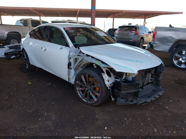 Lexus IS 350 2022 JTHGZ1B28N5056950 Image 15