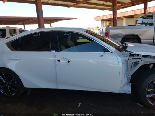 Lexus IS 350 2022 JTHGZ1B28N5056950 Image 28