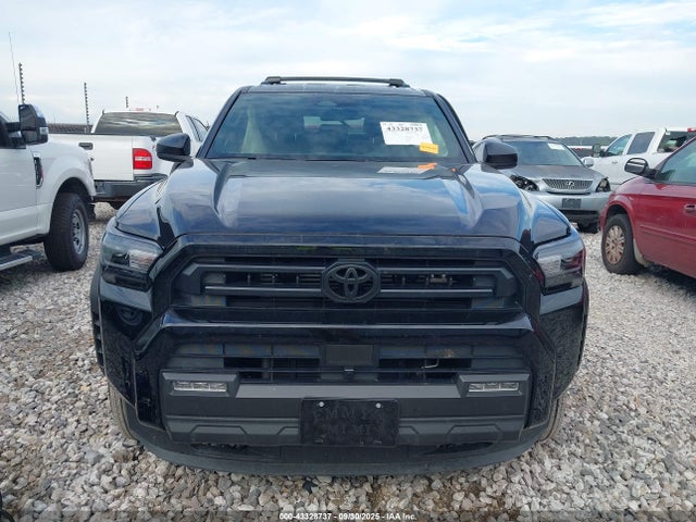 Toyota 4RUNNER SR5 2025 JTEVA5BRXS5020009 Image 13