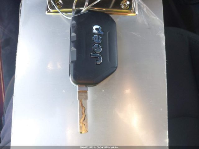 2022 JEEP WRANGLER 1C4HJXAG2NW111478 Photo 10