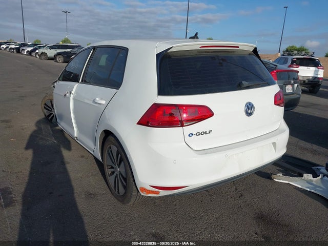 WVWPP7AU1GW916035 Volkswagen 2016
