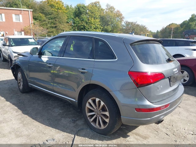 2015 AUDI Q5 WA1LFAFP0FA103776 Photo 2