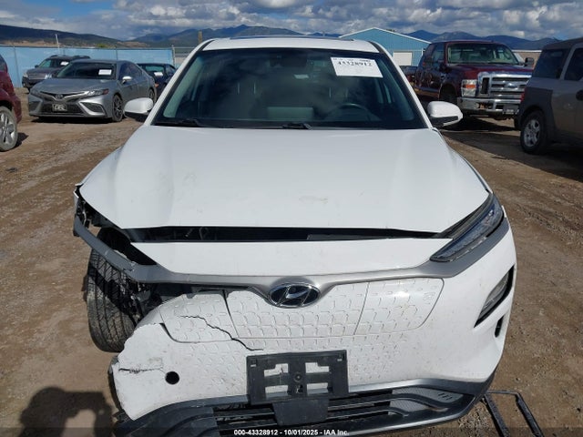 KM8K53AG5MU130695 Hyundai Kona Electric Ultimate