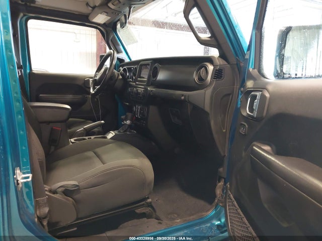 1C4HJXDG8KW603388 Jeep Wrangler
