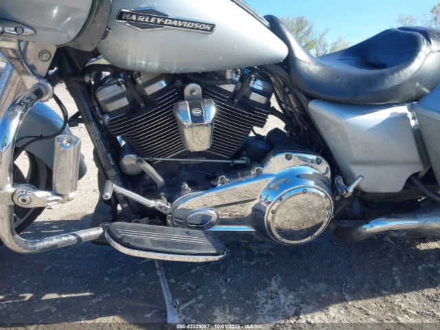 2023 HARLEY-DAVIDSON FLTRX 1HD1KHC15PB659285 Photo 8