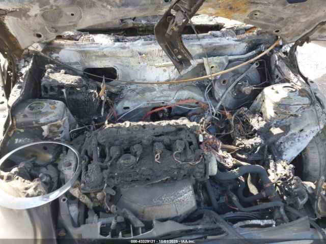 2010 MINI COOPER CLUBMAN WMWML3C54ATX36759 Photo 9