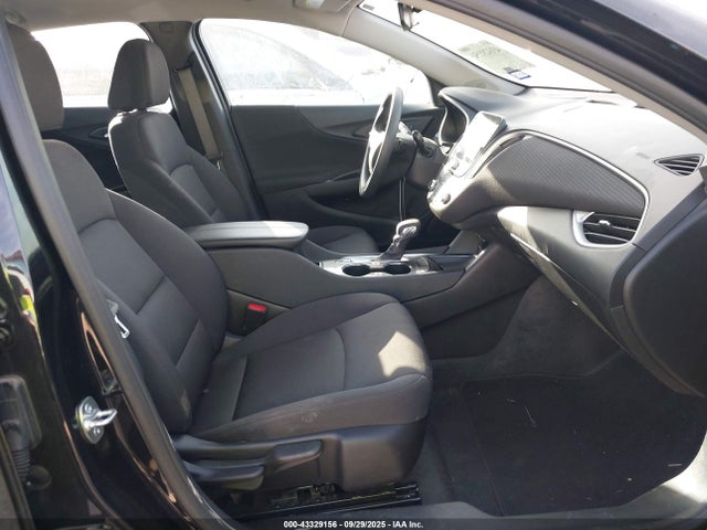 1G1ZD5ST0SF144706 Chevrolet lfv