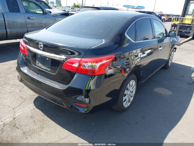 3N1AB7AP4HY376563 Nissan 2017