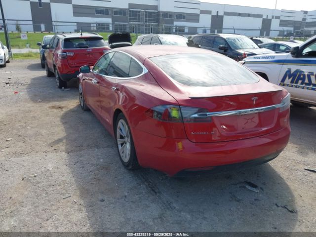 2016 TESLA MODEL S 5YJSA1E29GF160993 Photo 2