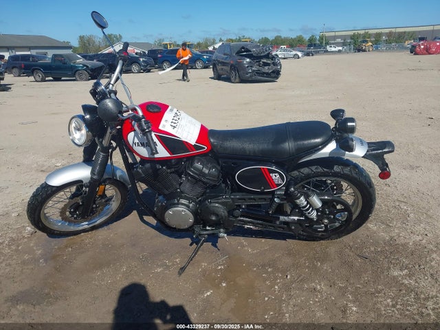 Yamaha 2017 2017 JYAVN08E9HA001530 Image 13