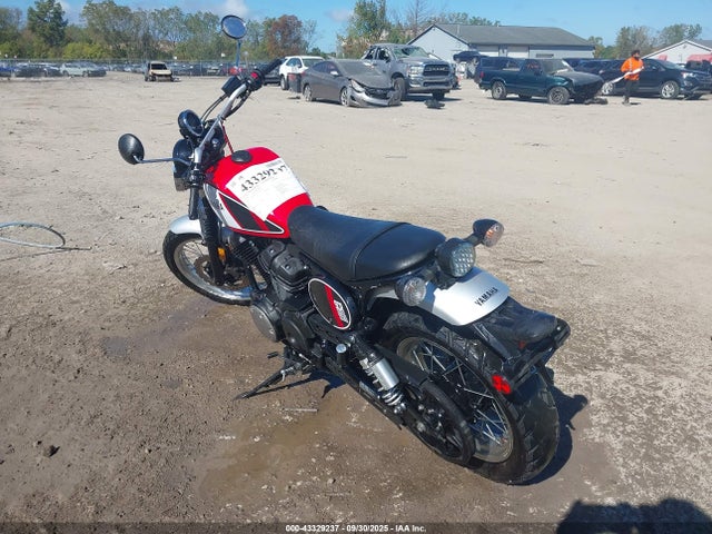 Yamaha 2017 2017 JYAVN08E9HA001530 Image 3