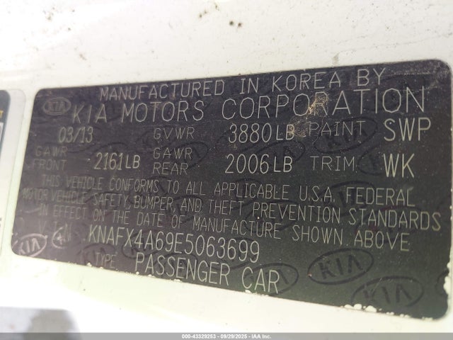 KIA 2014 2014 KNAFX4A69E5063699 Image 9