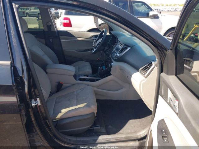 2016 HYUNDAI TUCSON KM8J3CA45GU248015 Photo 4