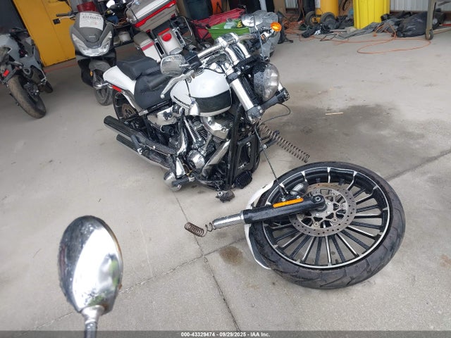 2024 HARLEY-DAVIDSON FXBR 1HD1YEZ1XRB011643