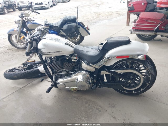 1HD1YEZ1XRB011643 Harley-Davidson FXBR