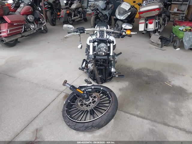 2024 HARLEY-DAVIDSON FXBR 1HD1YEZ1XRB011643 Photo 4