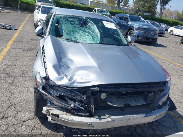1HGCV1F14JA144877 Honda l15be