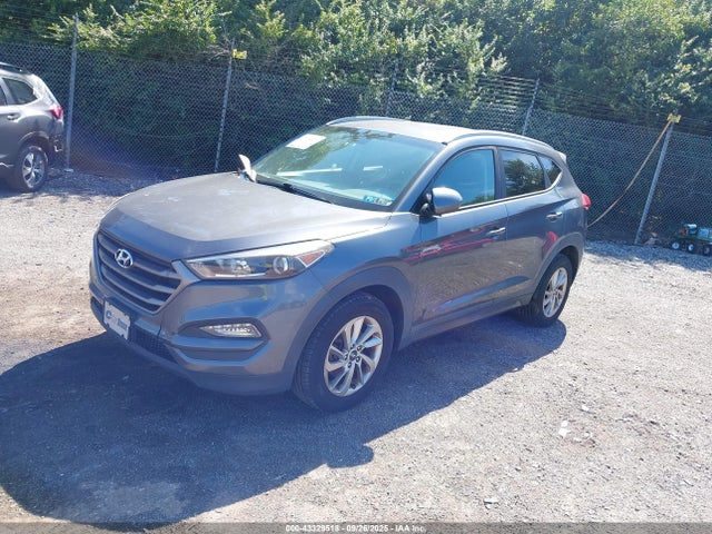 Hyundai 2016 2016 KM8J3CA49GU151660 Image 2