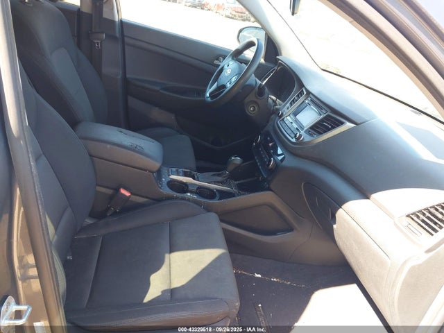 Hyundai 2016 2016 KM8J3CA49GU151660 Image 5