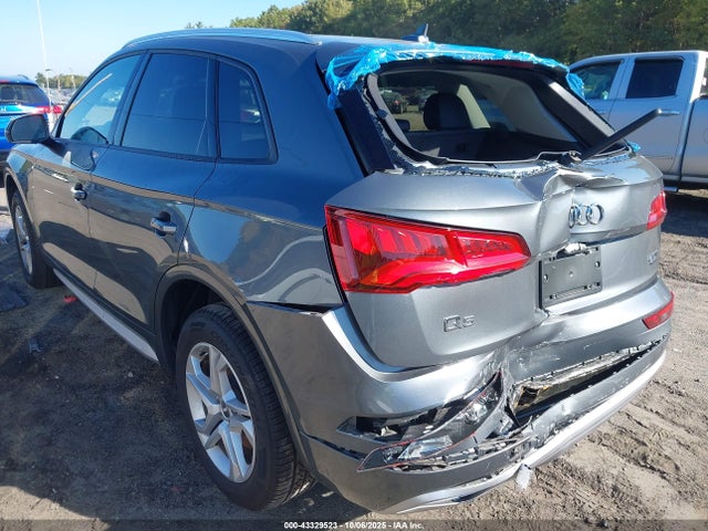 2018 AUDI Q5 WA1ANAFY4J2242119 Photo 2