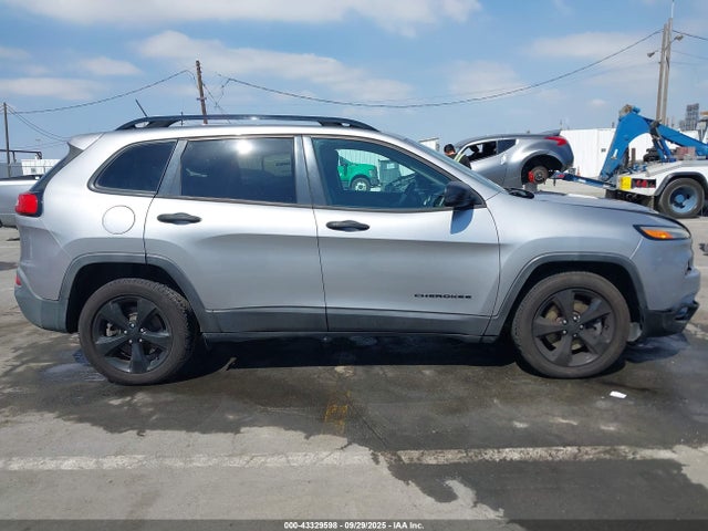1C4PJLAS4GW329398 Jeep 2016