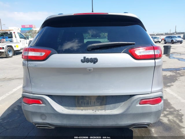 1C4PJLAS4GW329398 Jeep 2016