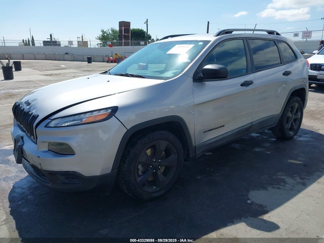 1C4PJLAS4GW329398 Jeep 2016