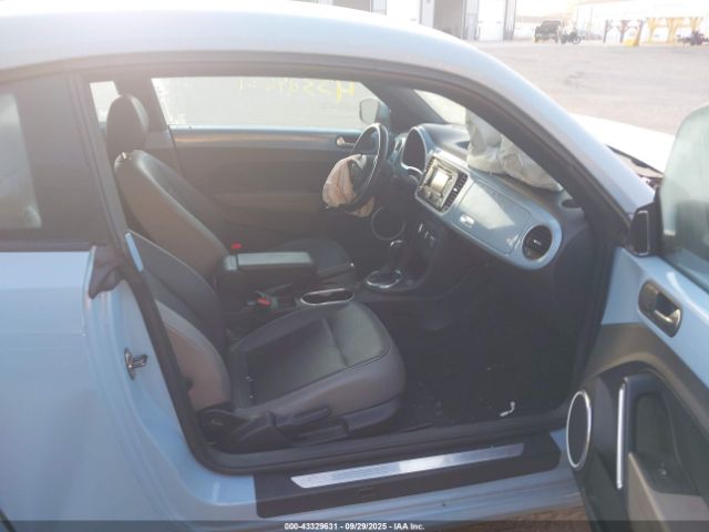 2013 VOLKSWAGEN BEETLE 3VWJP7AT9DM676805 Photo 4