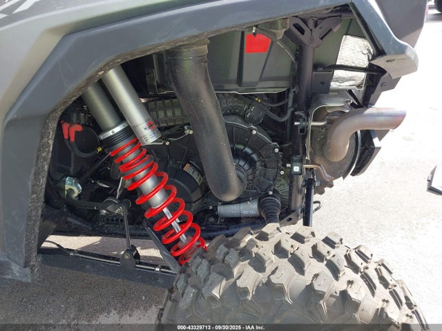 Polaris Rzr Xp 1000 Ultimate 2024 3NSNEF992RF302950 Image 9