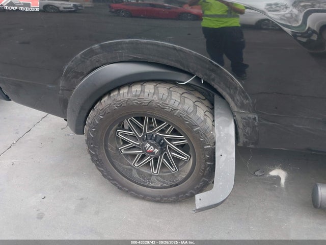 1N6BA1F47JN523488 Nissan 2018