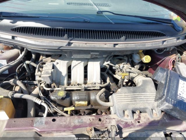 2000 CHRYSLER GRAND VOYAGER 1C4GJ44G0YB642566 Photo 9