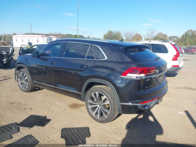 2023 VOLKSWAGEN ATLAS CROSS SPORT 1V2FE2CA2PC203507 Photo 2