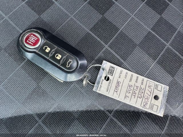 2019 FIAT 500L ZFBNFAAHXKZ042031 Photo 10