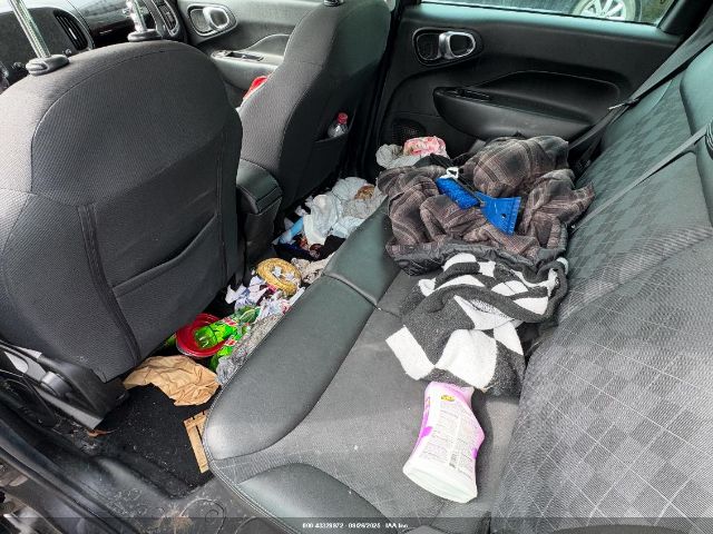 2019 FIAT 500L ZFBNFAAHXKZ042031 Photo 7