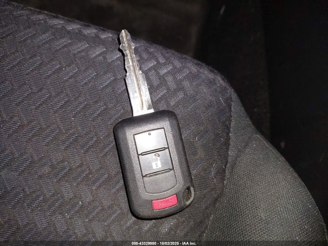 2023 MITSUBISHI ECLIPSE CROSS JA4ATVAA5PZ014587 Photo 10