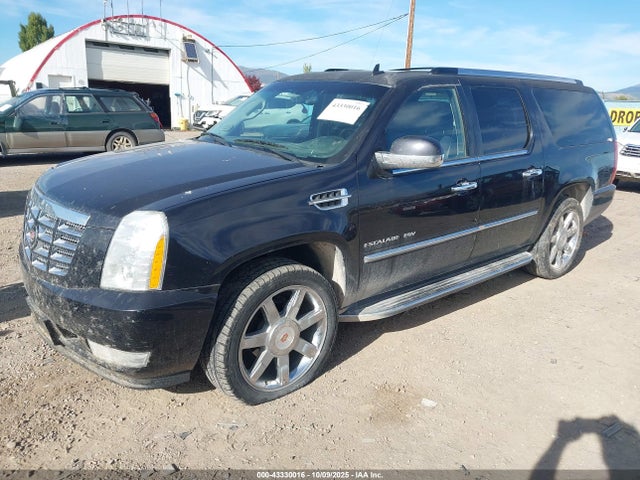 2014 CADILLAC ESCALADE ESV 1GYS4HEF5ER178976 Photo 1