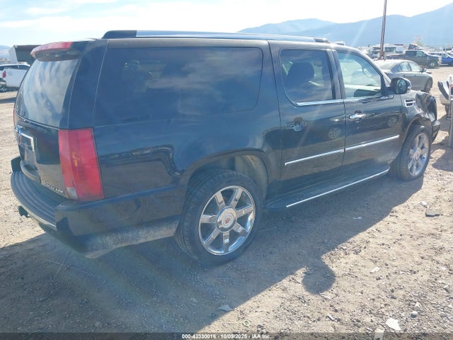 2014 CADILLAC ESCALADE ESV 1GYS4HEF5ER178976 Photo 3